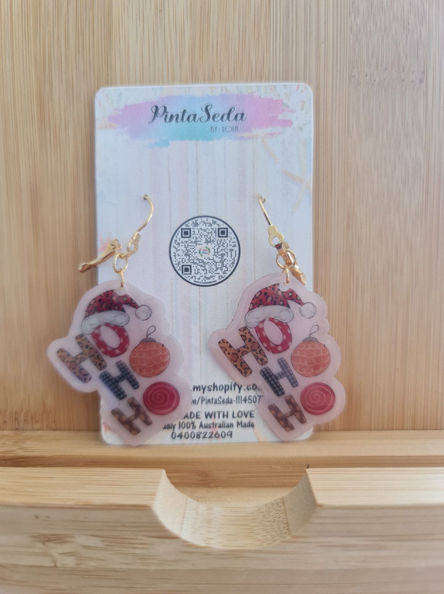 Christmas earring: Handmade