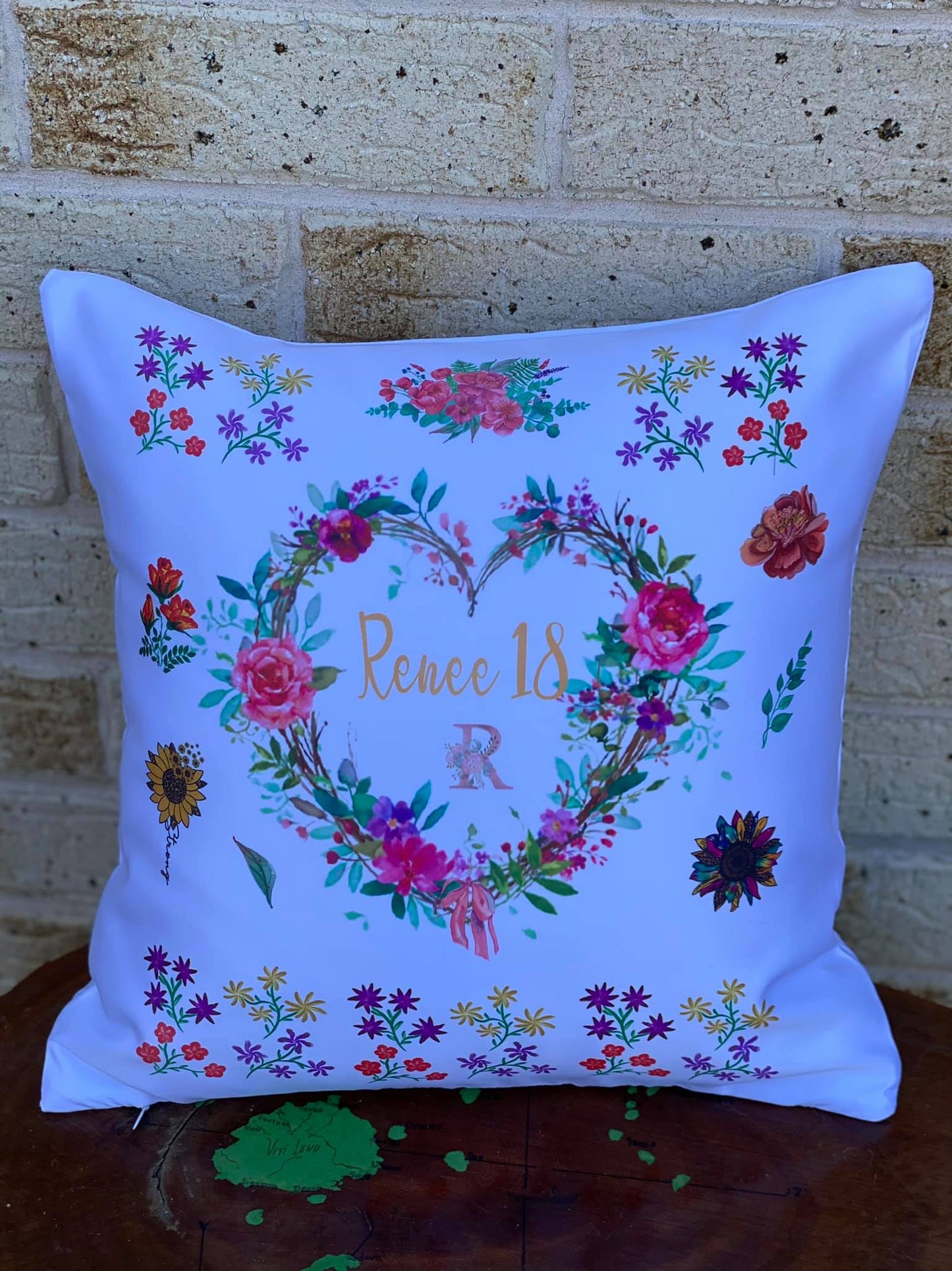 Pillow: White Cases
