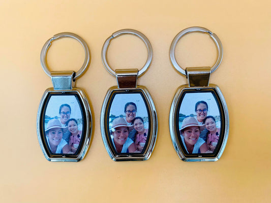 Key ring: Cylindrical metal shape