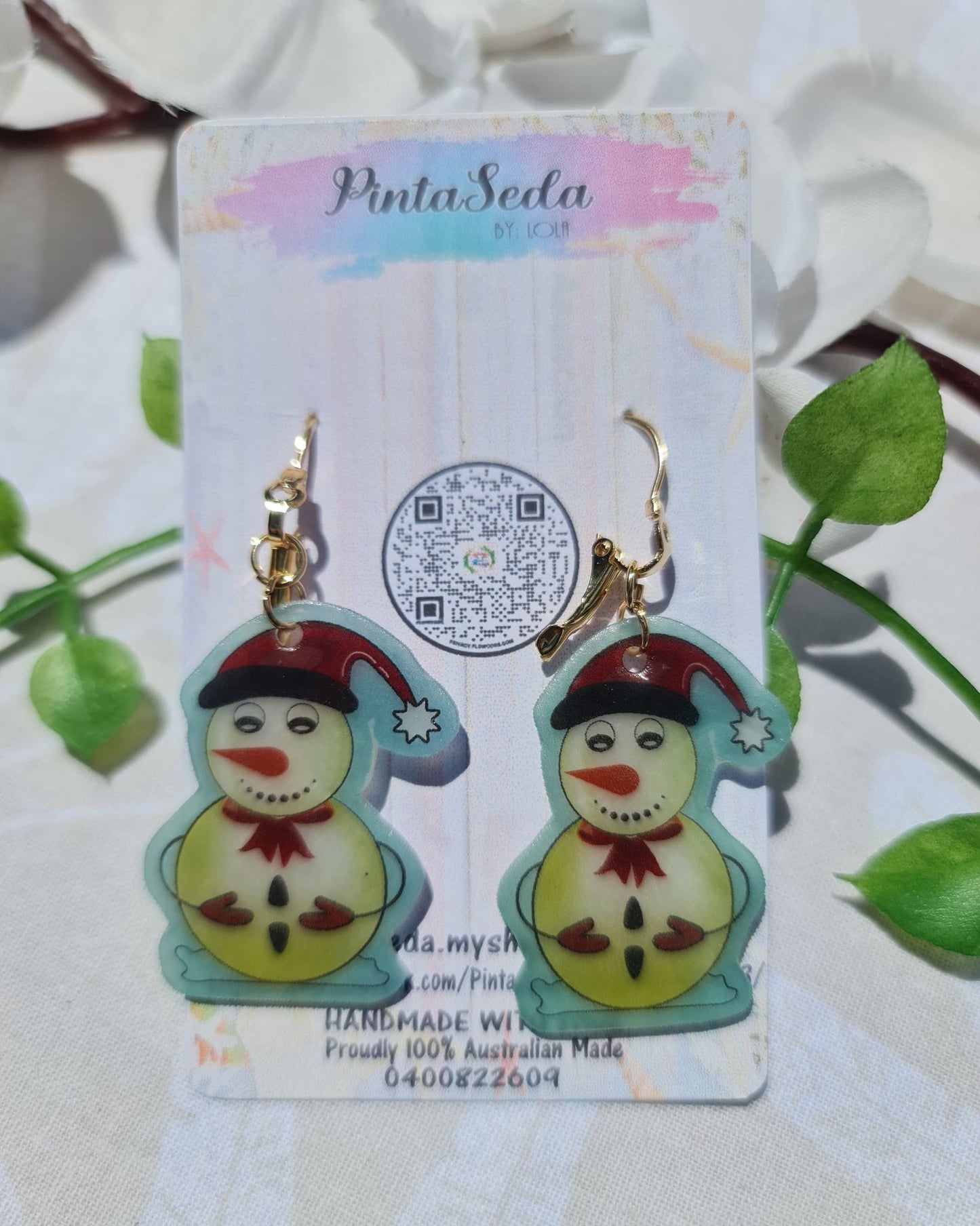 Christmas earring: Handmade