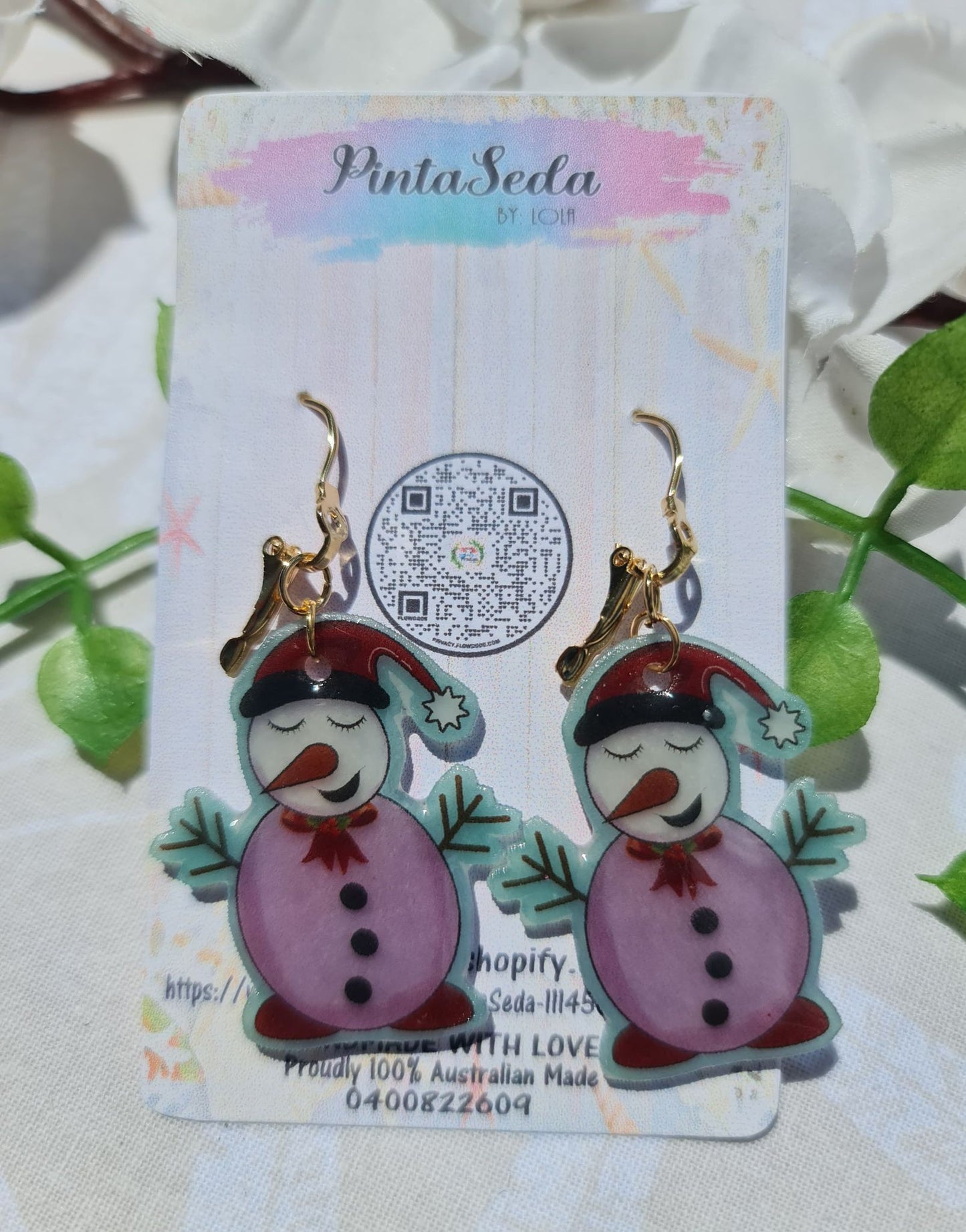 Christmas earring: Handmade
