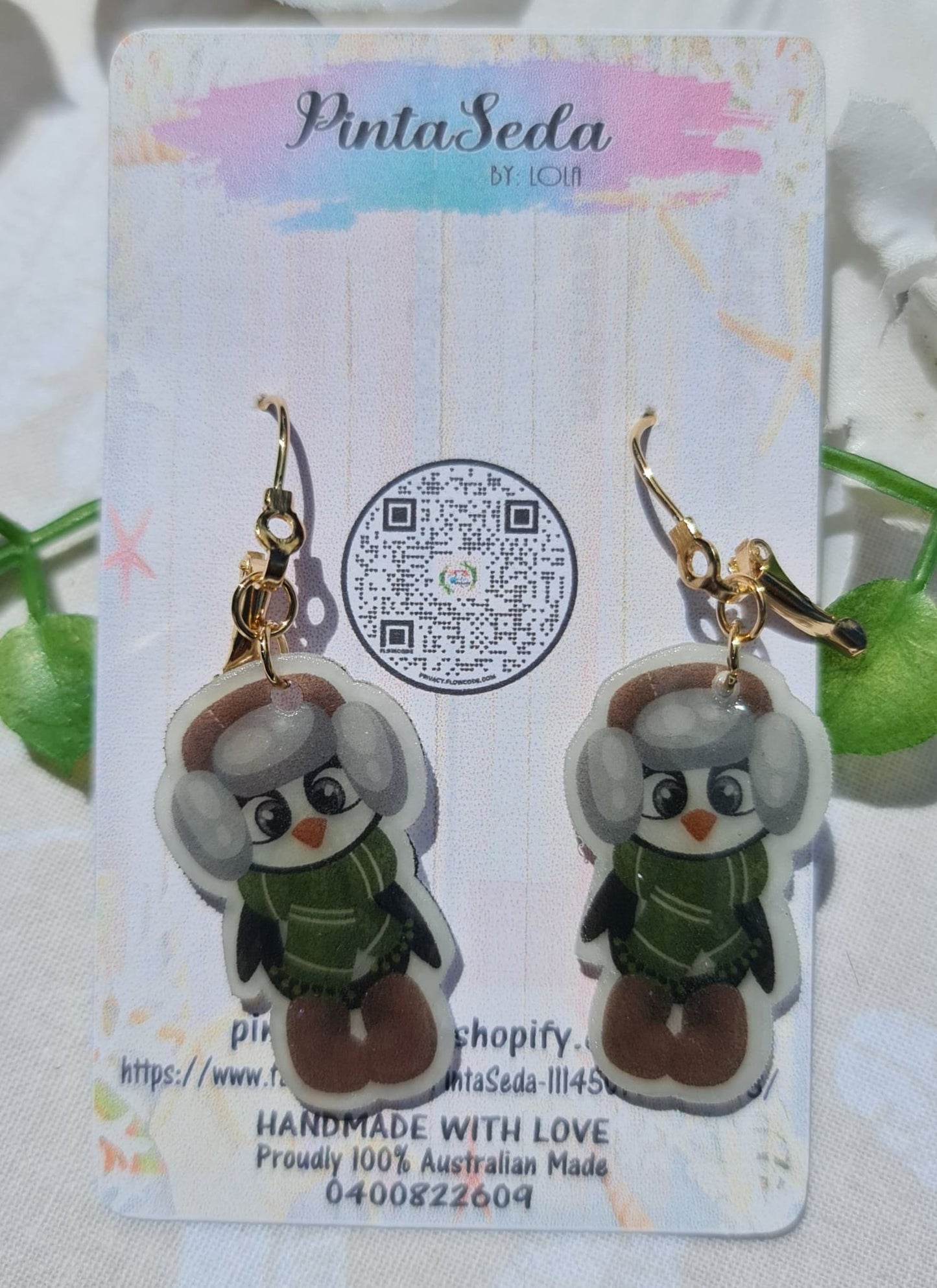 Christmas earring: Handmade