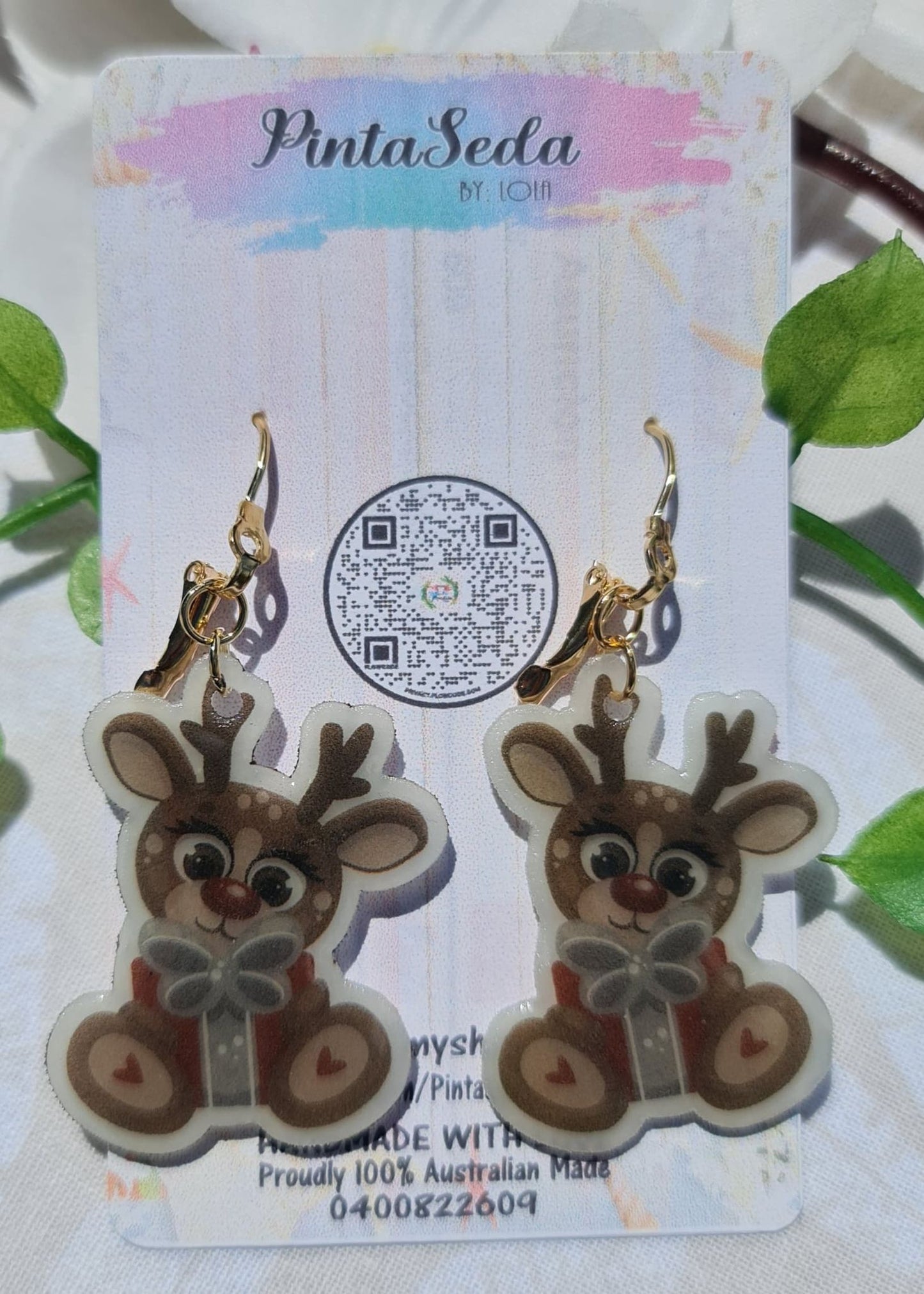 Christmas earring: Handmade