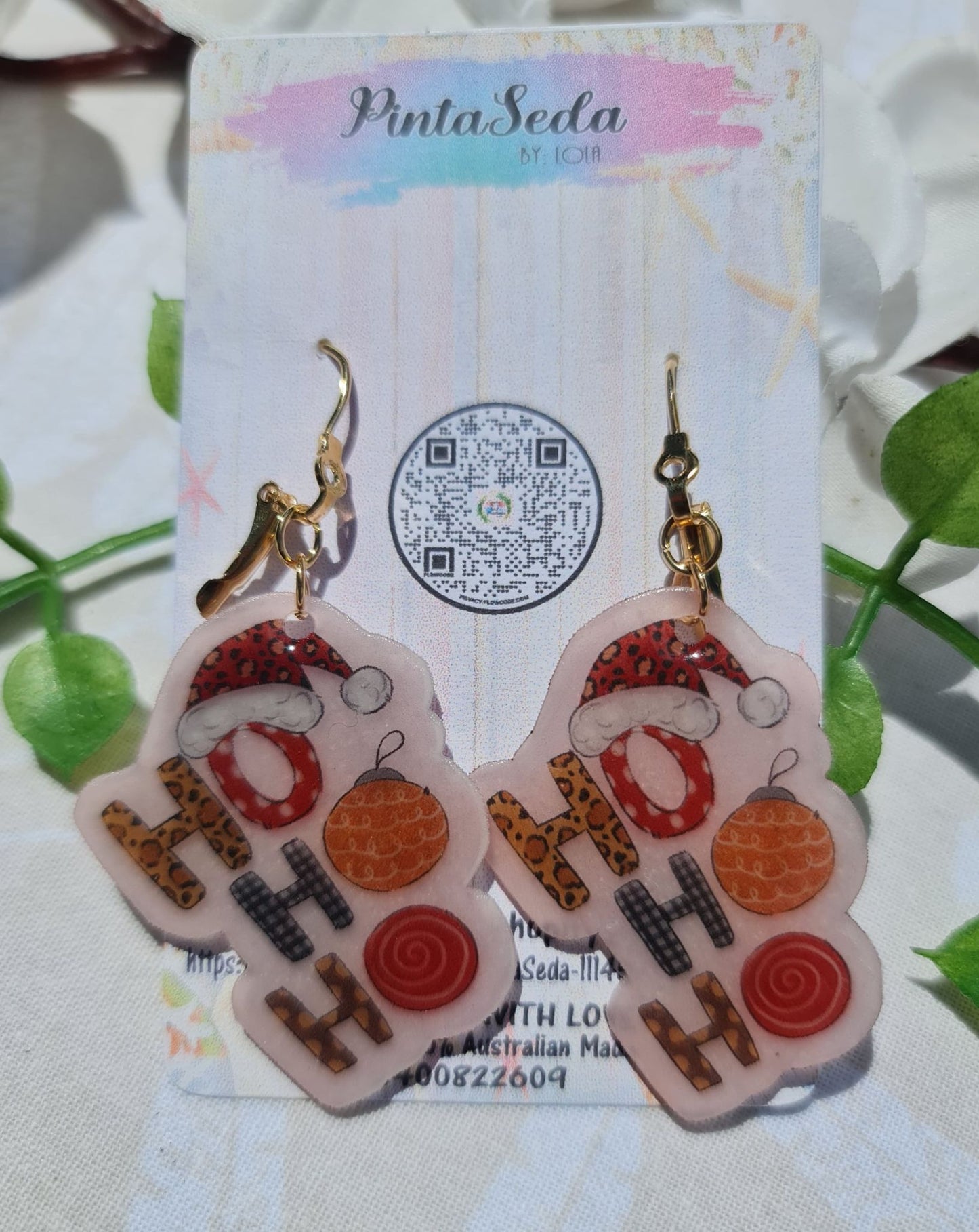 Christmas earring: Handmade