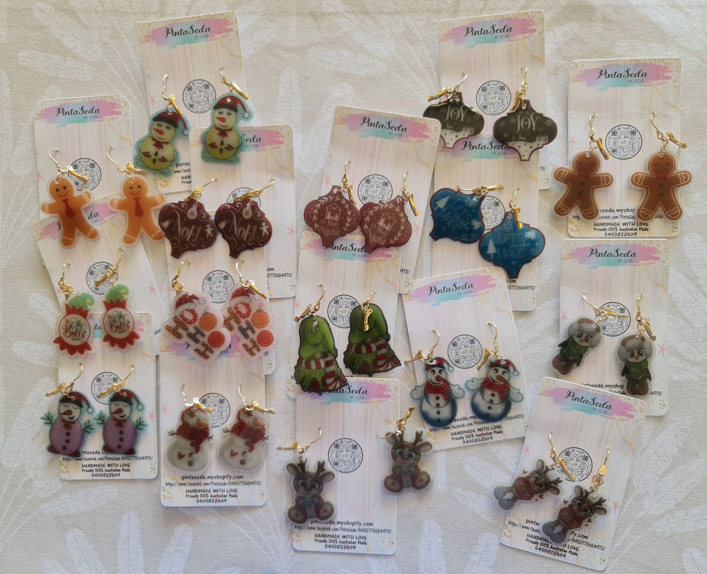 Christmas earring: Handmade