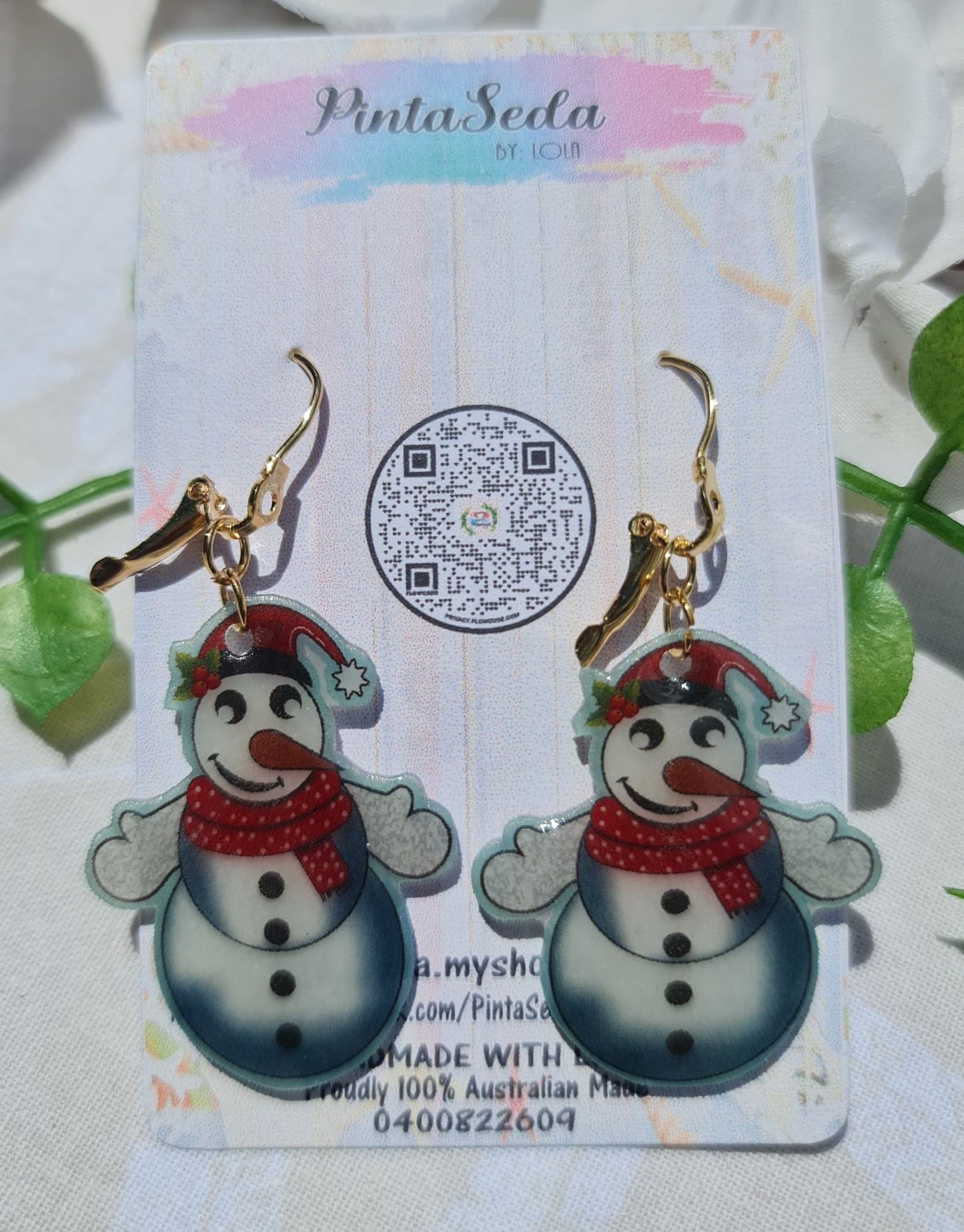 Christmas earring: Handmade