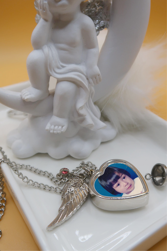 Memorial Ashes keepsake Necklace